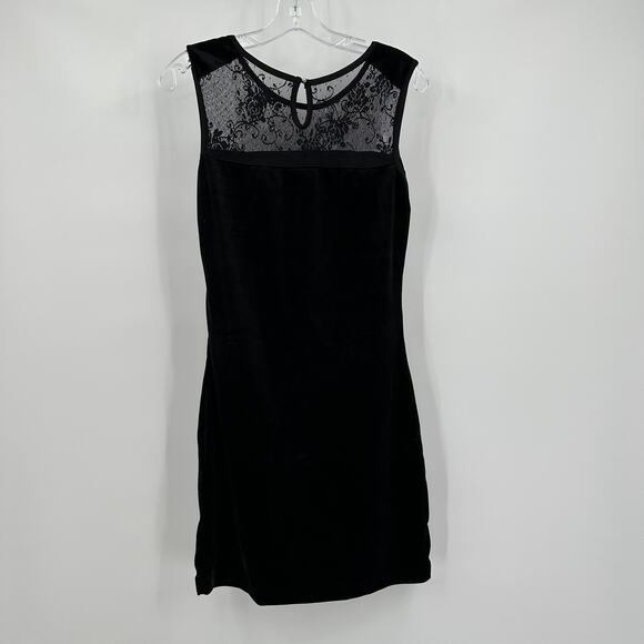 Tonga‎ - Picture 2 of 7